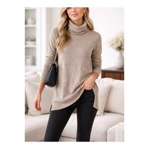Vince Sweater Womens XS Beige Wool Cashmere Turtleneck Lightweight Minimalist